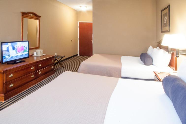 Mountain Inn & Suites Flat Rock Esterno foto